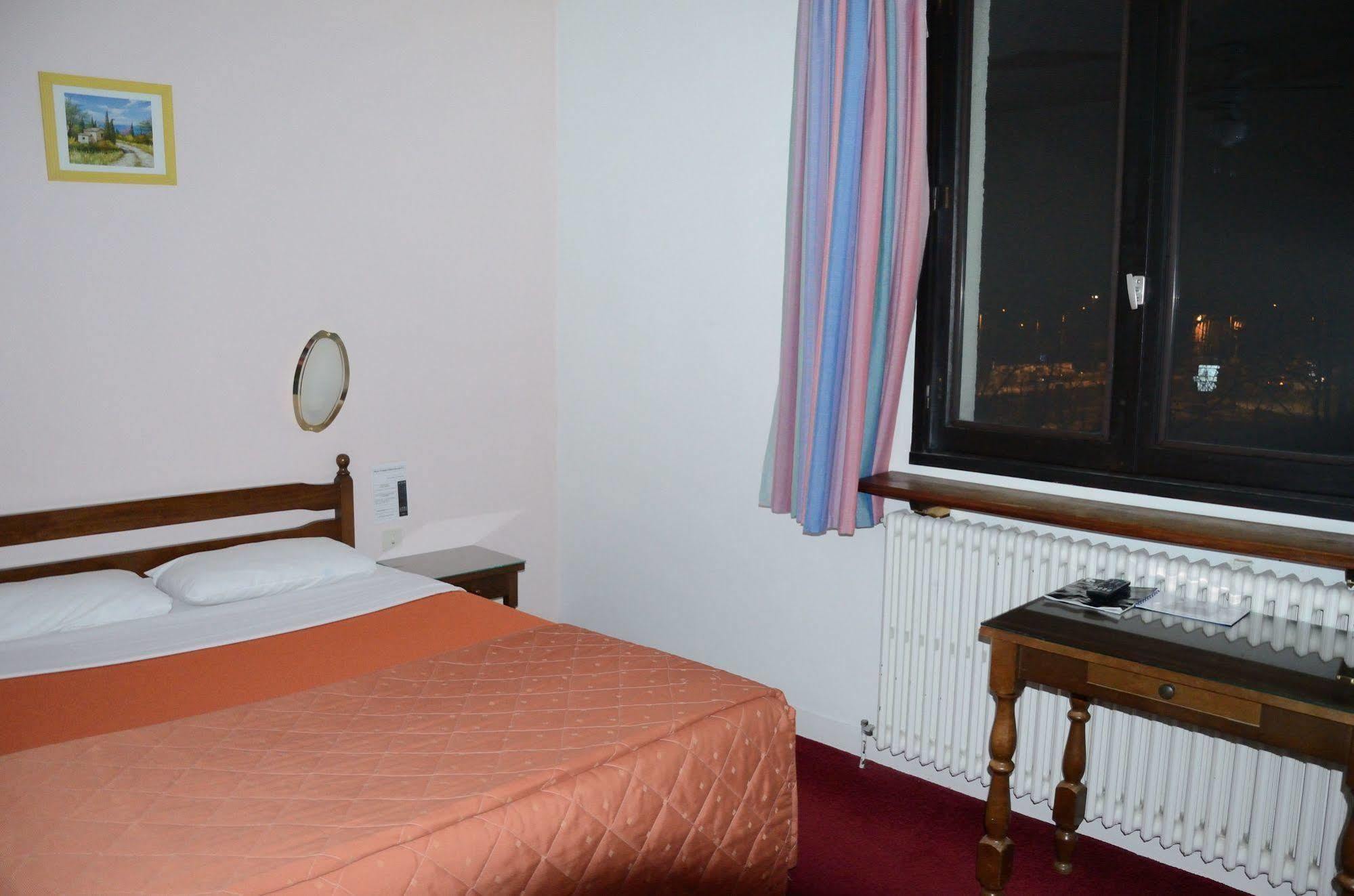 Hotel Aer Vieille-Toulouse Buitenkant foto