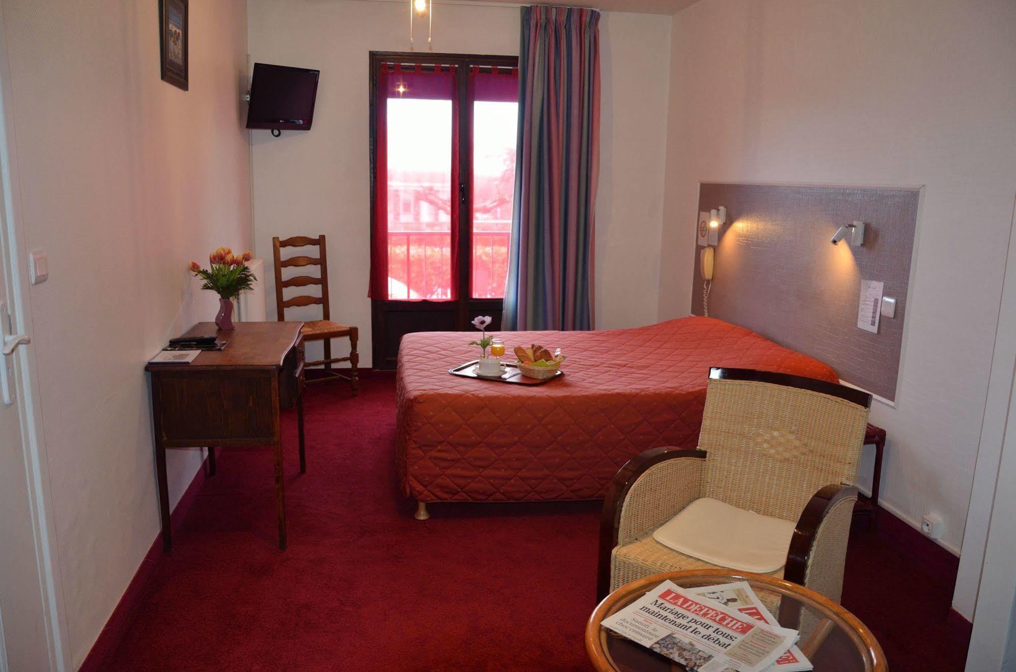 Hotel Aer Vieille-Toulouse Buitenkant foto